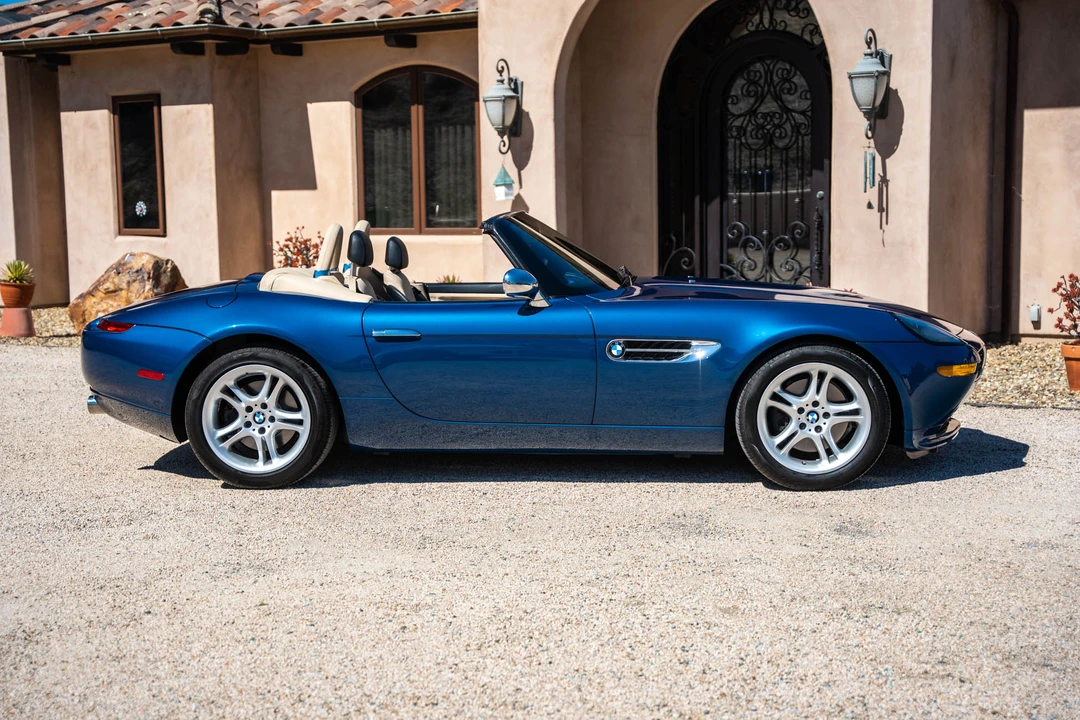 2001 BMW Z8 - Image 16 of 31