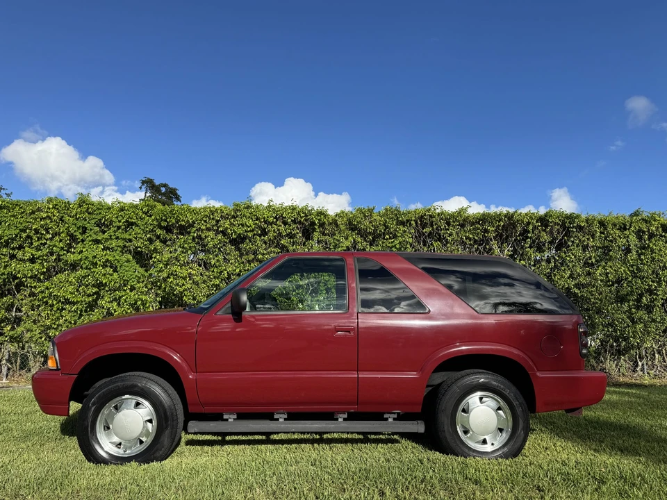 2001 GMC S-15 Jimmy 2nd Gen - Image 22 of 31