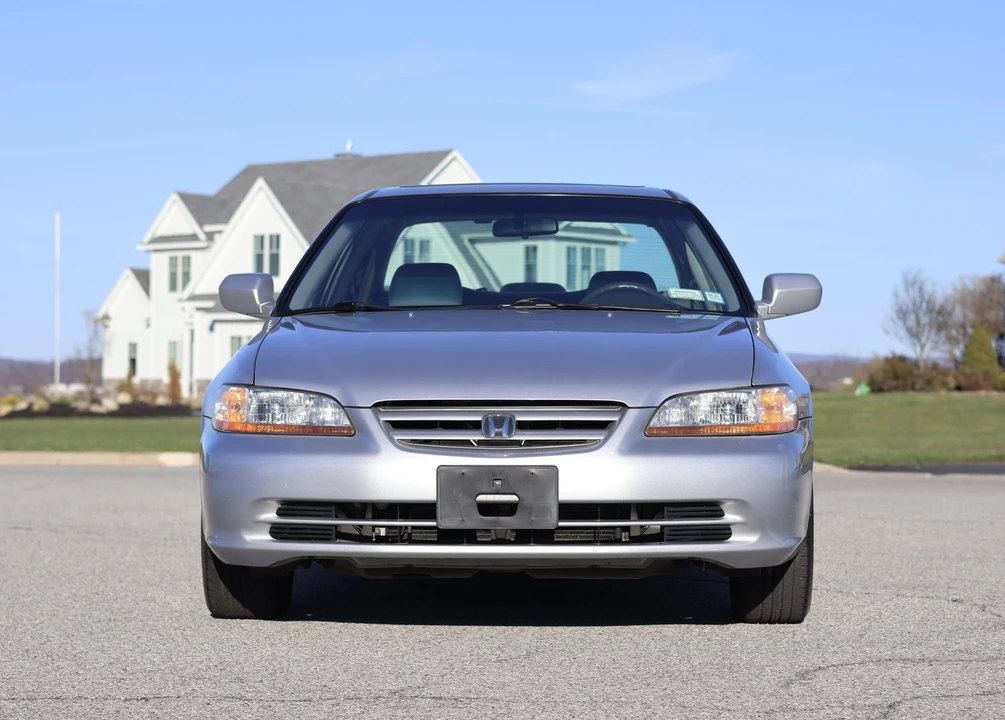 2001 Honda Accord 6th Gen - Image 3 of 31
