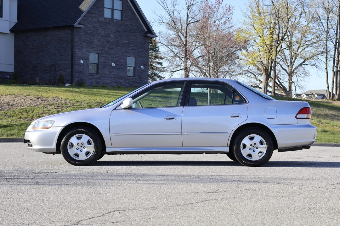 2001 Honda Accord 6th Gen - Image 7 of 31