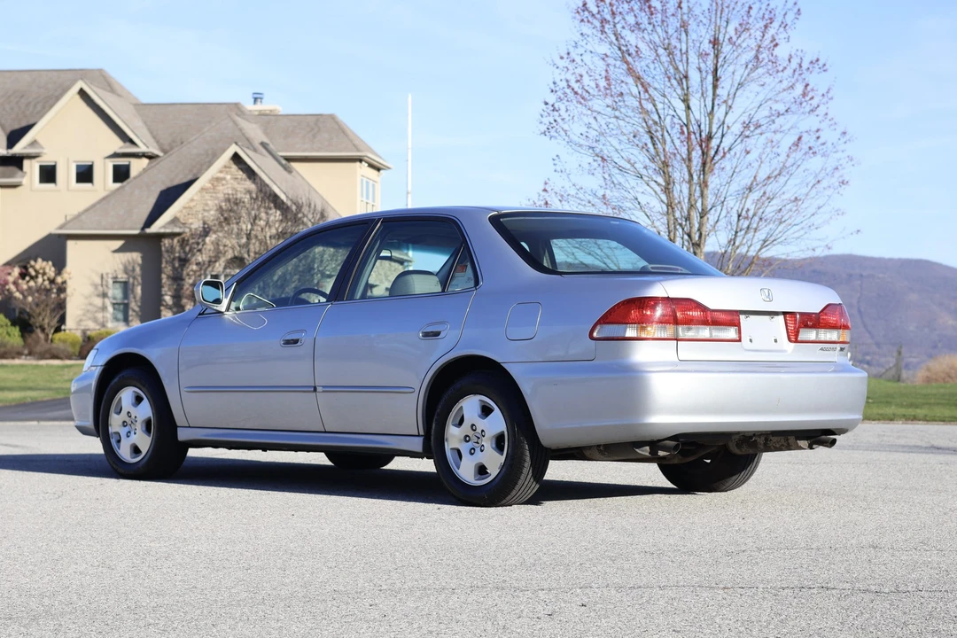 2001 Honda Accord 6th Gen - Image 9 of 31