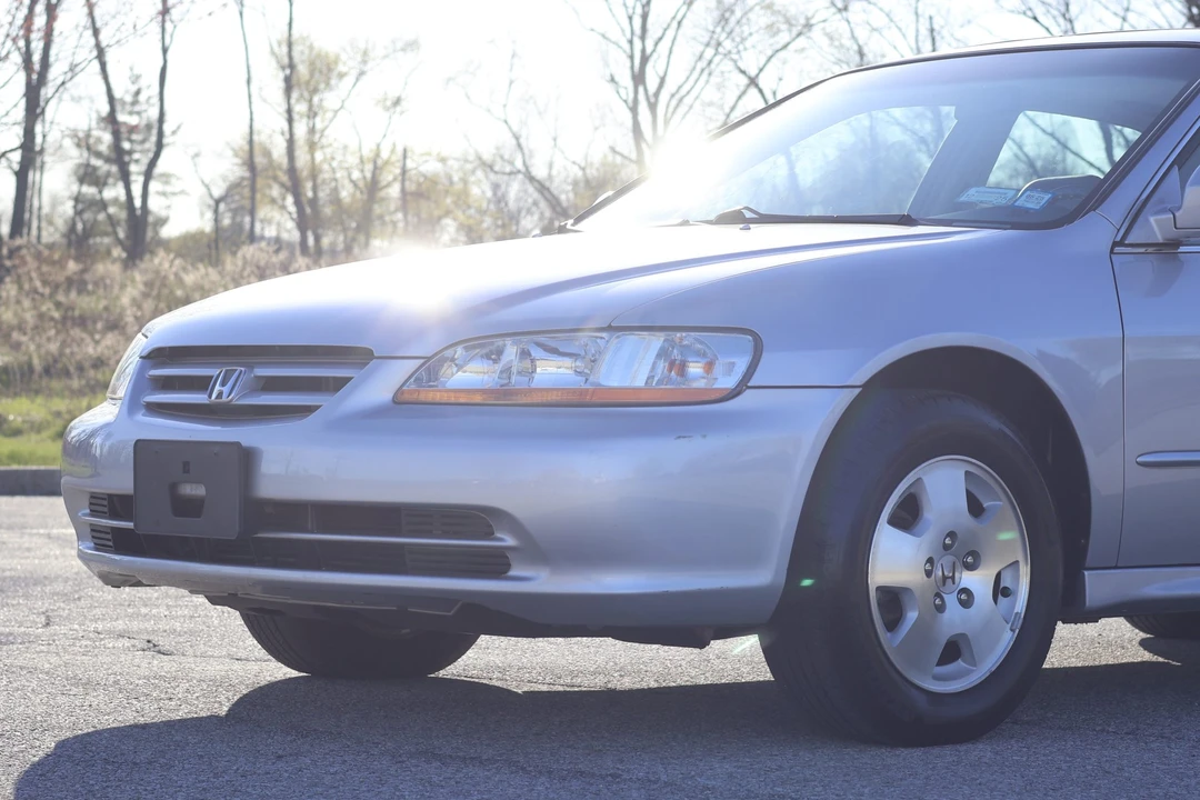2001 Honda Accord 6th Gen - Image 18 of 31