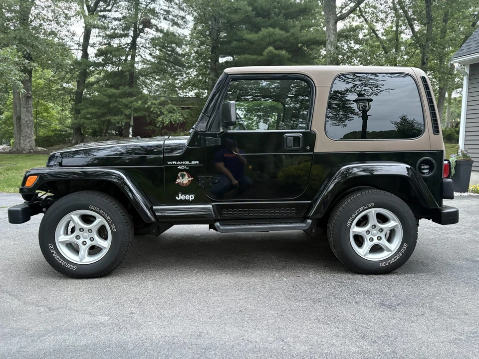 2001 Jeep TJ Wrangler - Image 23 of 31
