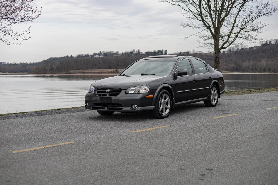 2001 Nissan Maxima 5th Gen - Image 9 of 31