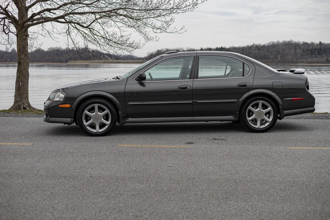 2001 Nissan Maxima 5th Gen - Image 27 of 31