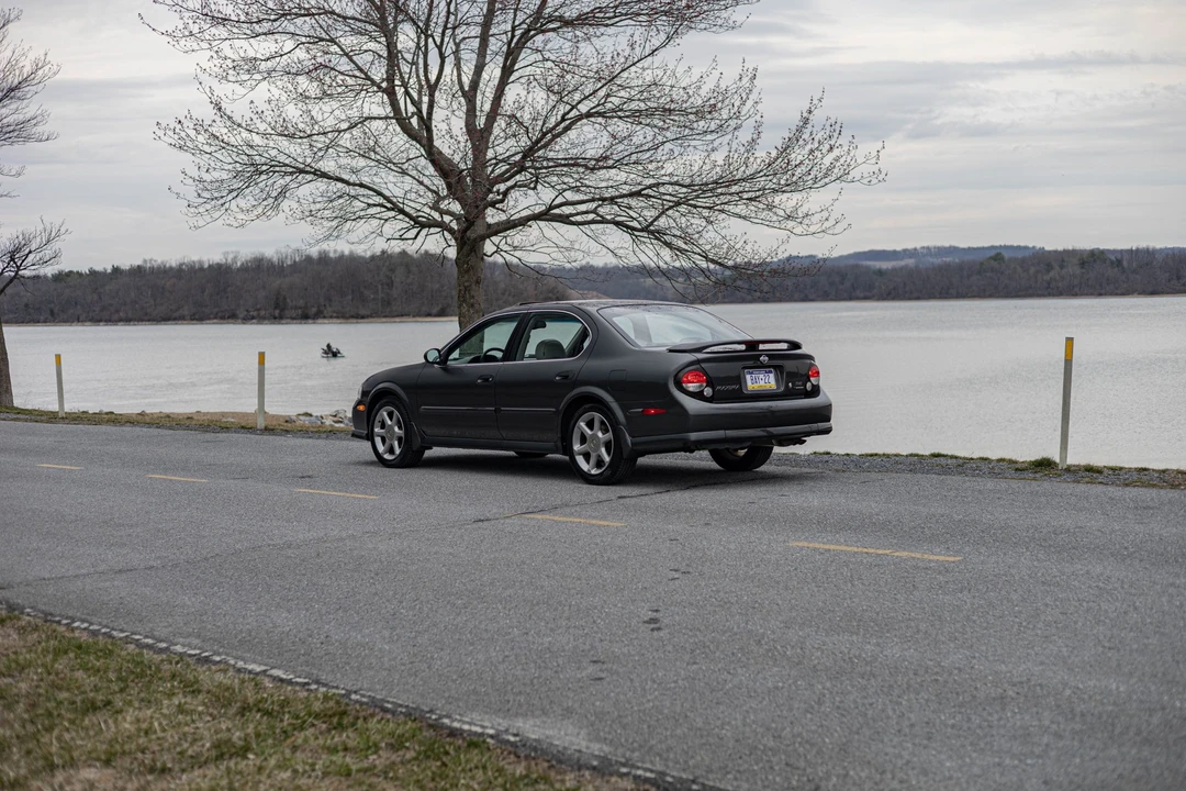 2001 Nissan Maxima 5th Gen - Image 23 of 31