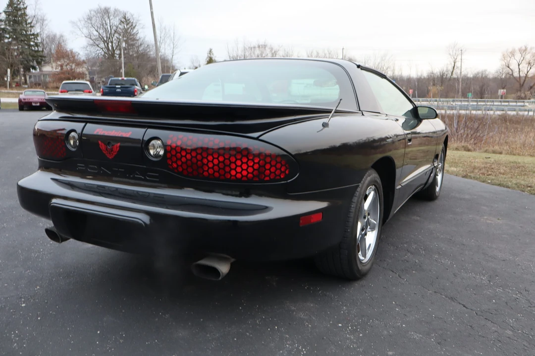 2001 Pontiac Firebird 4th Gen - Image 12 of 31