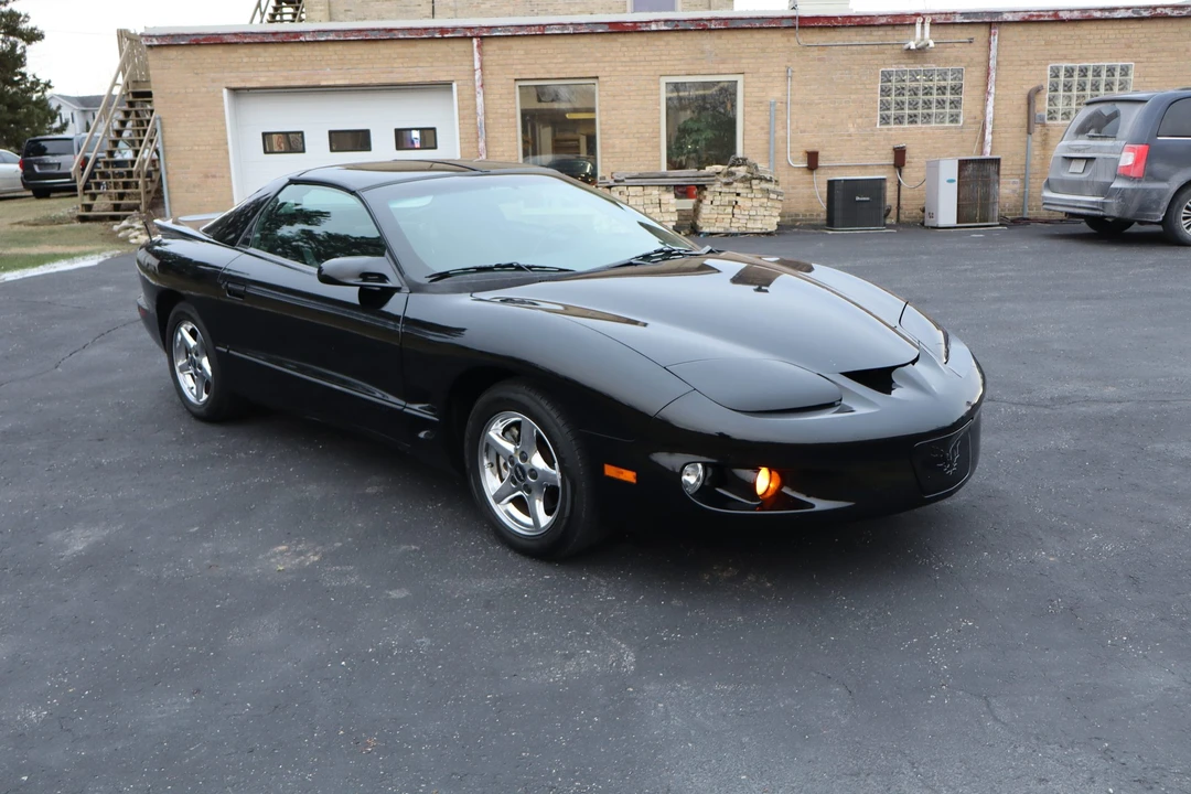 2001 Pontiac Firebird 4th Gen - Image 8 of 31