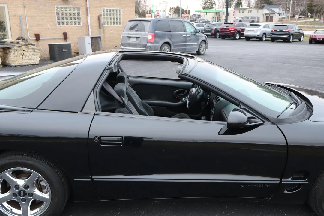 2001 Pontiac Firebird 4th Gen - Image 22 of 31