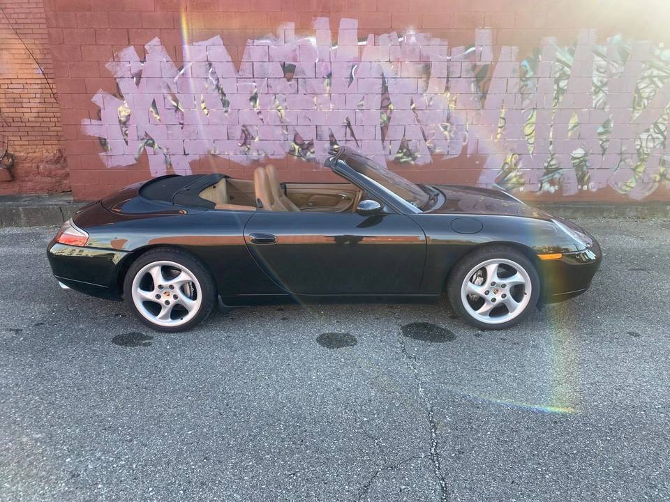 2001 Porsche 996 Carrera - Image 17 of 31