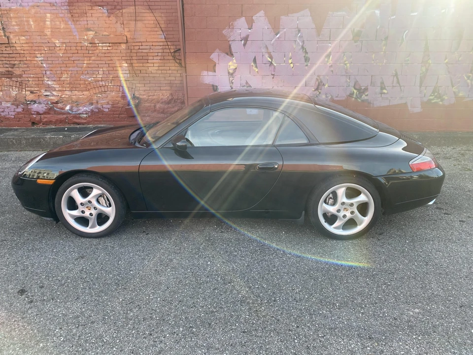 2001 Porsche 996 Carrera - Image 3 of 31