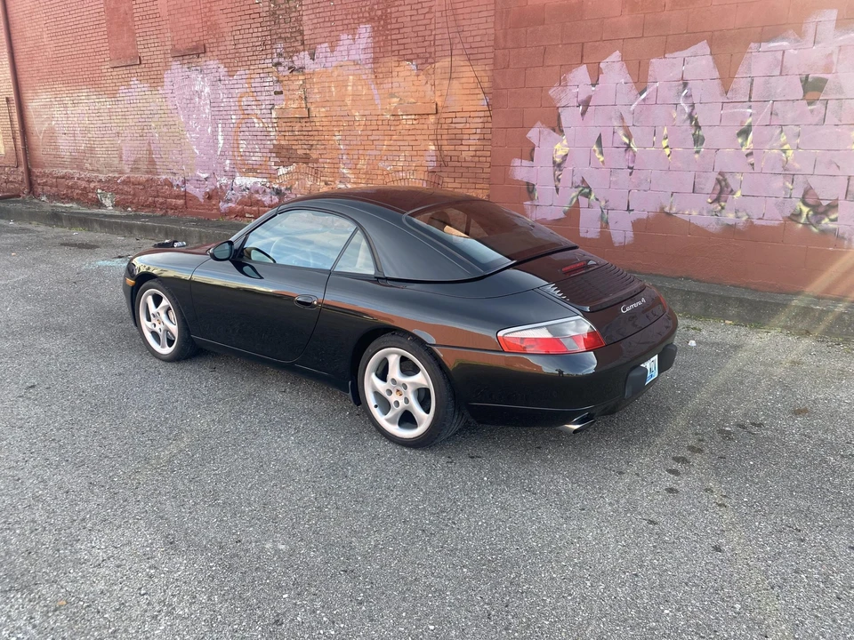 2001 Porsche 996 Carrera - Image 4 of 31