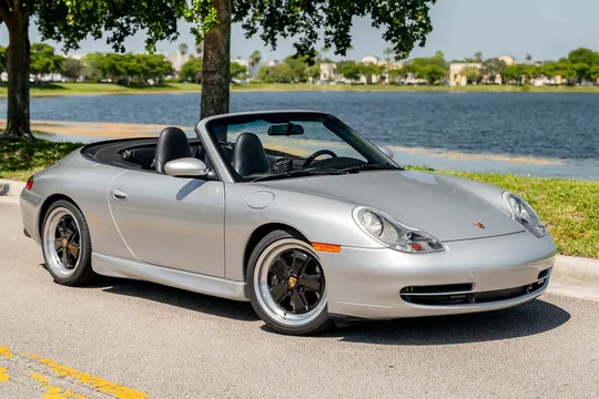 2001 Porsche 911 Carrera Cabriolet