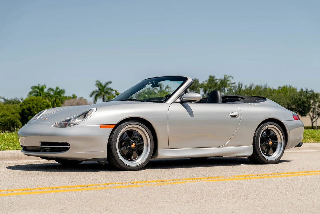 2001 Porsche 996 Carrera - Image 2 of 31