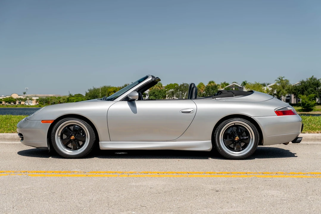 2001 Porsche 996 Carrera - Image 3 of 31