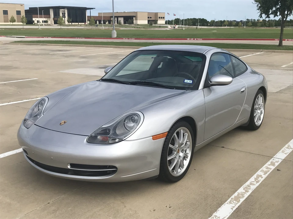2001 Porsche 996 Carrera - Image 5 of 31