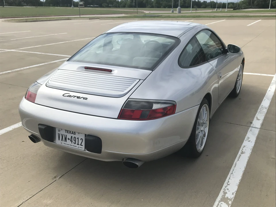 2001 Porsche 996 Carrera - Image 15 of 31