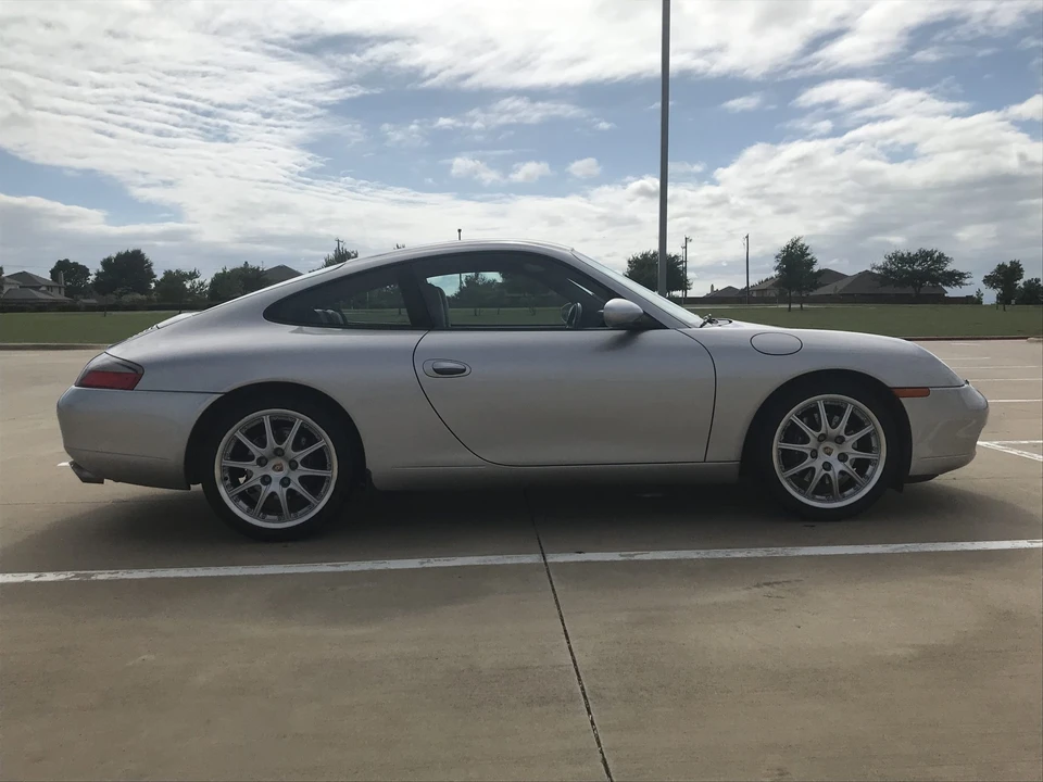 2001 Porsche 996 Carrera - Image 20 of 31