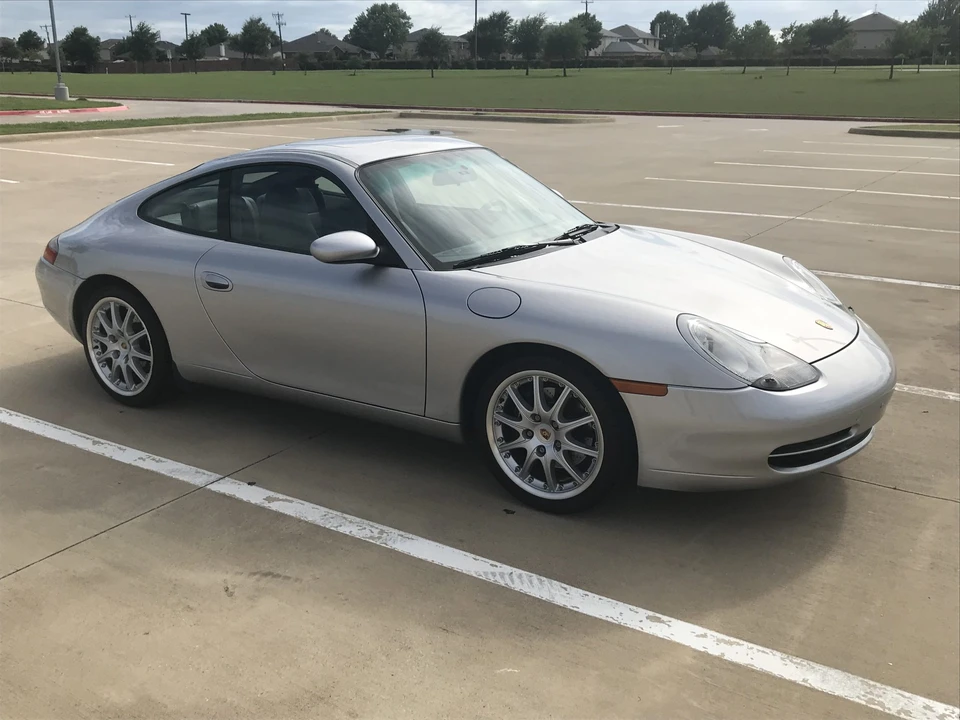 2001 Porsche 996 Carrera - Image 22 of 31