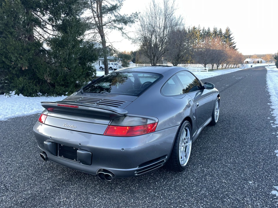 2001 Porsche 996 Turbo - Image 7 of 31
