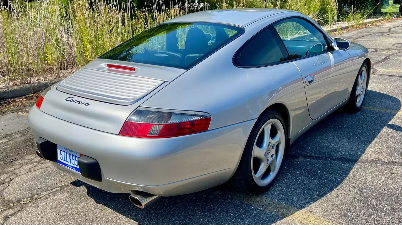 2001 Porsche 996 Carrera - Image 6 of 6