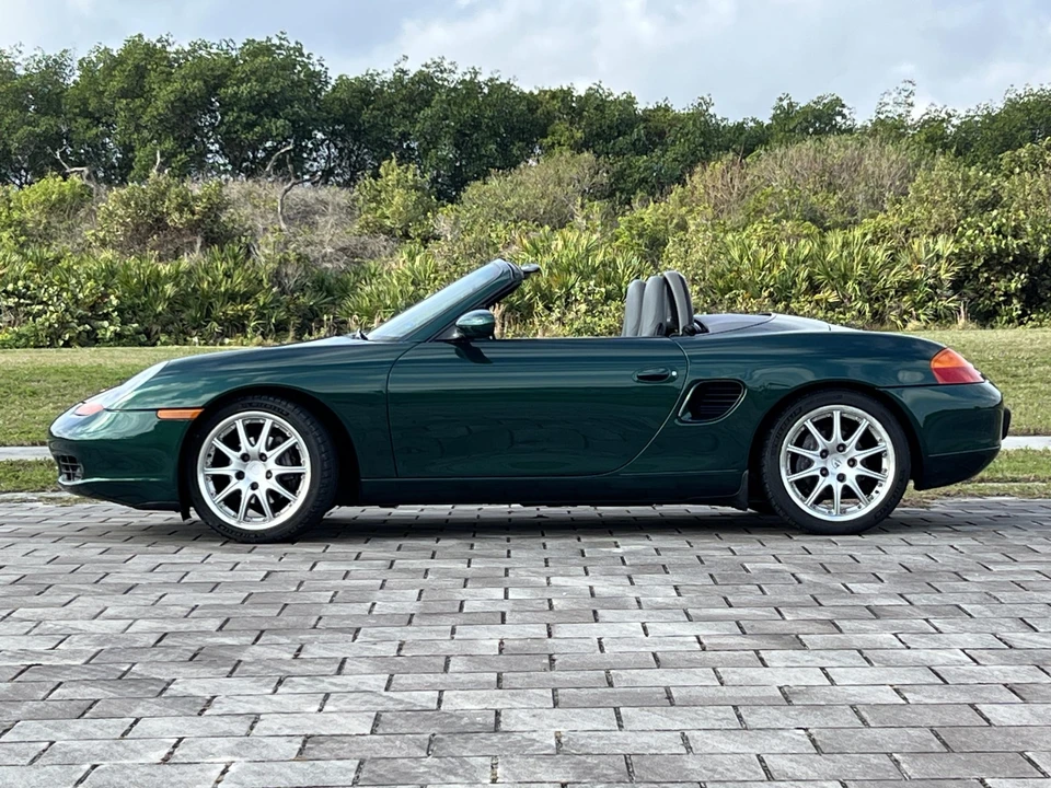 2001 Porsche 986 Boxster - Image 10 of 31