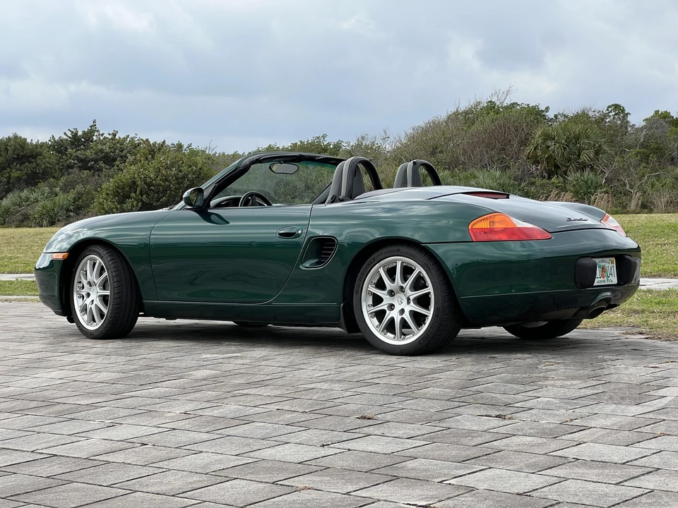 2001 Porsche 986 Boxster - Image 13 of 31