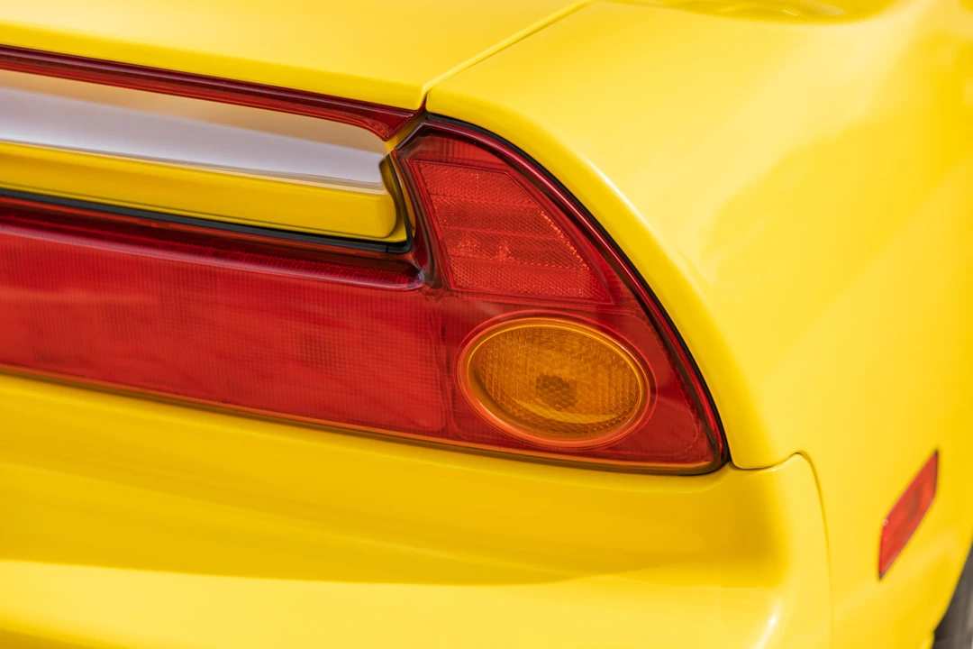 2002 Acura NA2 NSX - Image 29 of 31