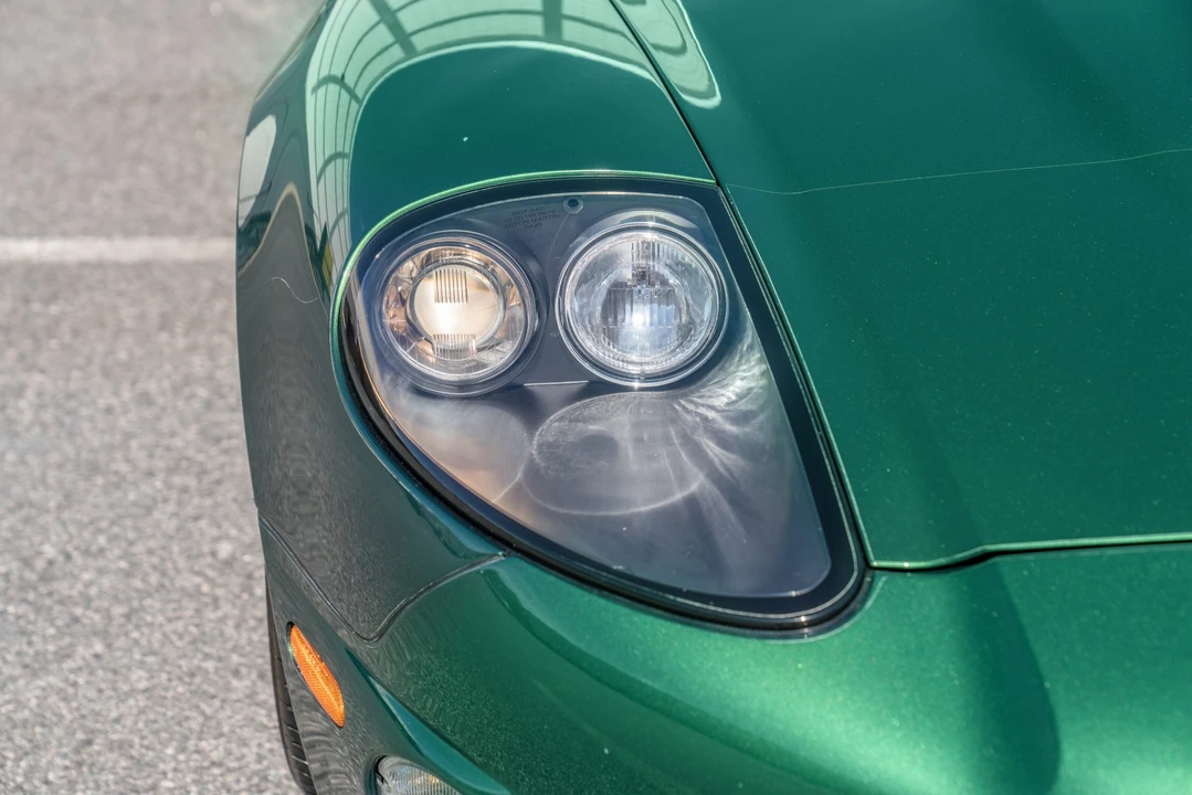 2002 Aston Martin Vanquish 1st Gen - Image 14 of 31