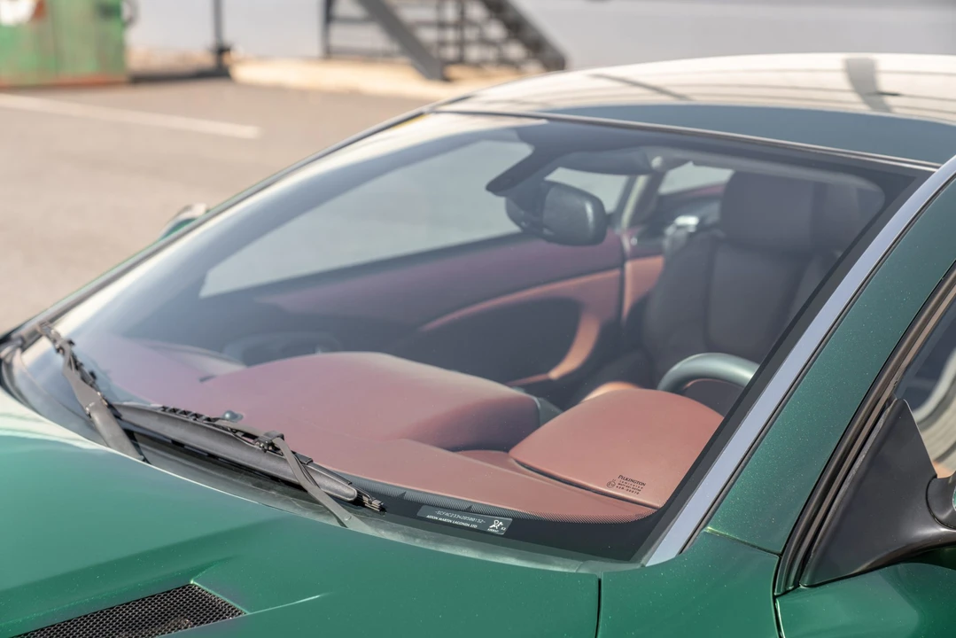 2002 Aston Martin Vanquish 1st Gen - Image 11 of 31