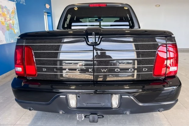 2002 Lincoln Blackwood - Image 3 of 8