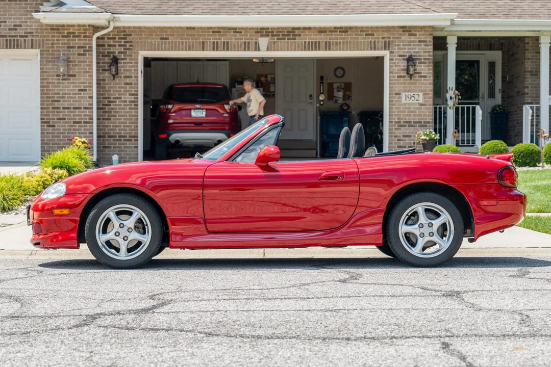 2002 Mazda NB MX-5 Miata - Image 11 of 31