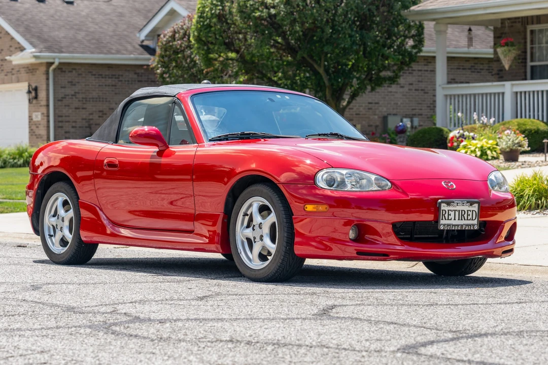 2002 Mazda NB MX-5 Miata - Image 8 of 31
