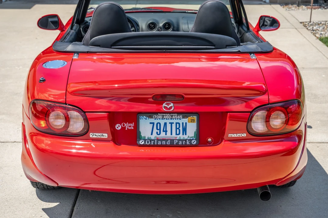 2002 Mazda NB MX-5 Miata - Image 25 of 31