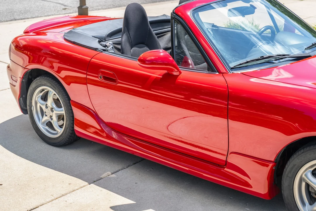 2002 Mazda NB MX-5 Miata - Image 28 of 31