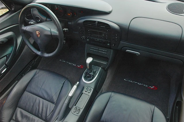 2002 Porsche 996 Carrera 4S - Image 28 of 31