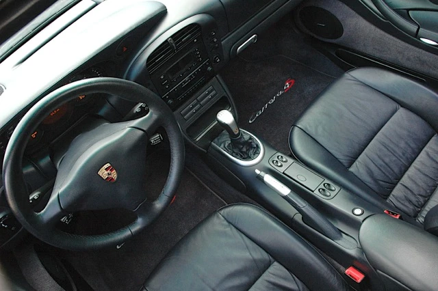 2002 Porsche 996 Carrera 4S - Image 30 of 31