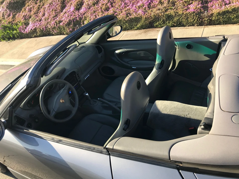 2002 Porsche 996 Carrera - Image 24 of 31