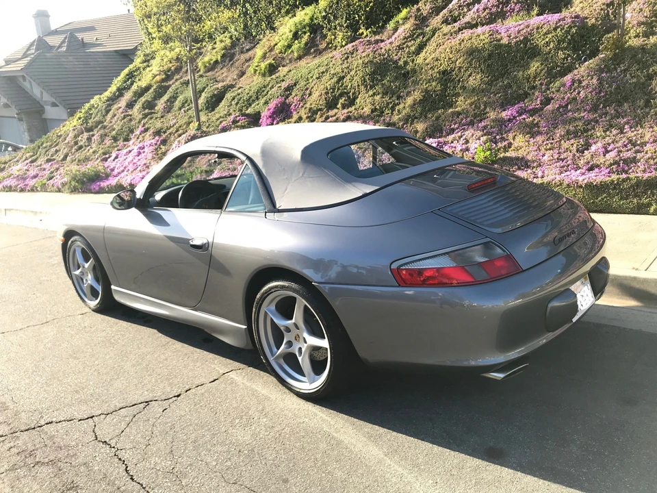 2002 Porsche 996 Carrera - Image 10 of 31