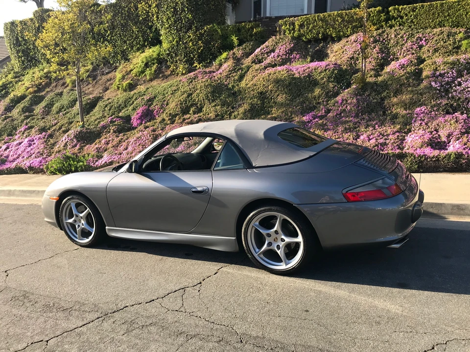 2002 Porsche 996 Carrera - Image 9 of 31
