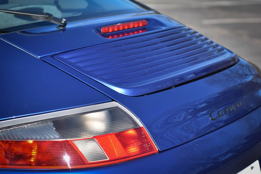 2002 Porsche 996 Carrera - Image 26 of 31