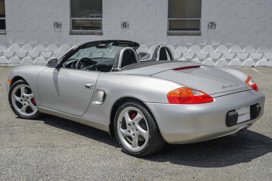 2002 Porsche 986 Boxster S - Image 13 of 31