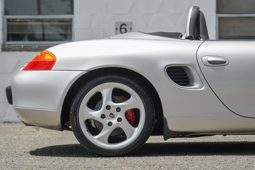 2002 Porsche 986 Boxster S - Image 22 of 31