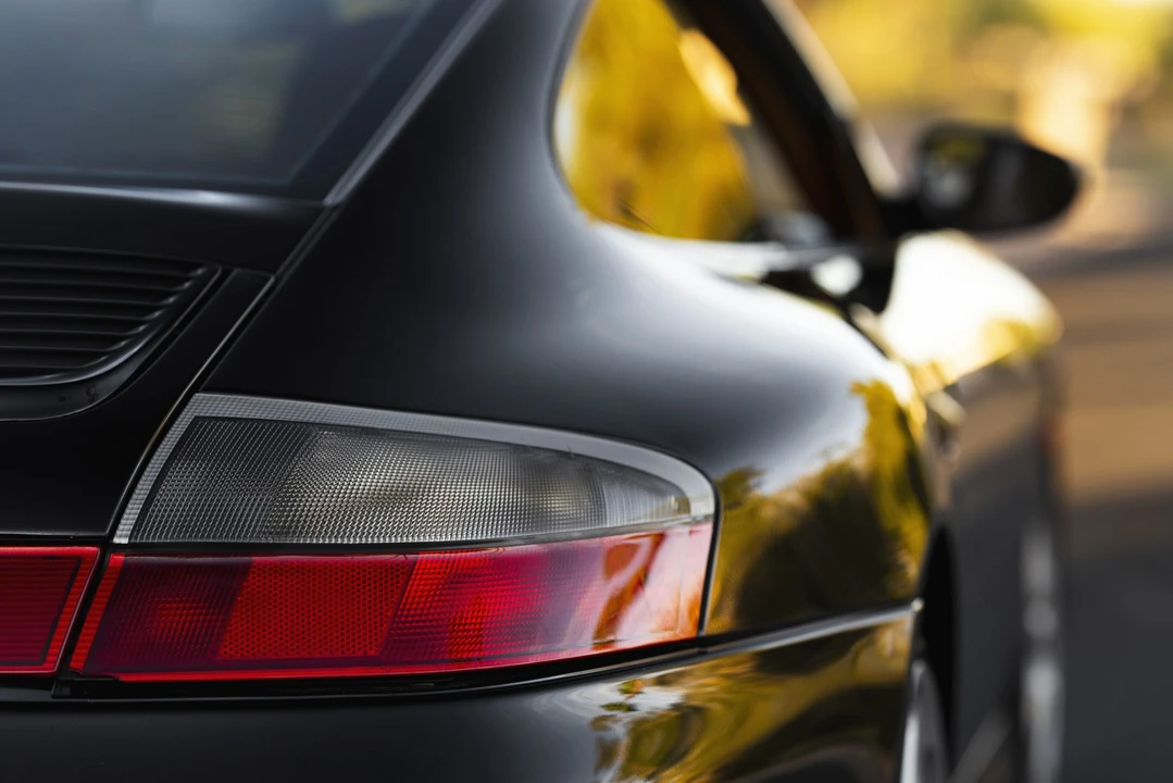 2003 Porsche 996 Carrera 4S - Image 28 of 31