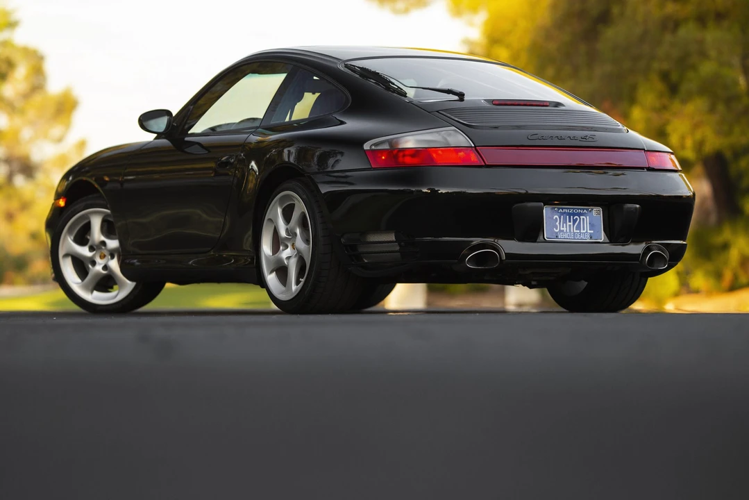 2003 Porsche 996 Carrera 4S - Image 13 of 31