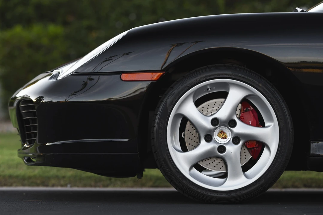 2003 Porsche 996 Carrera 4S - Image 20 of 31