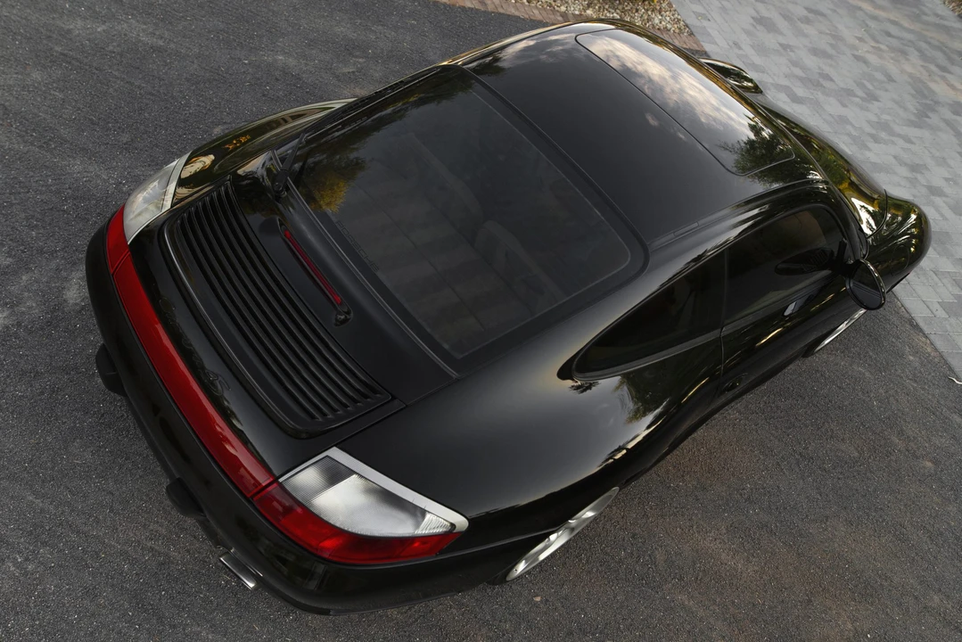 2003 Porsche 996 Carrera 4S - Image 18 of 31