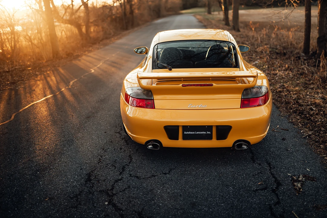 2003 Porsche 996 Turbo - Image 28 of 31