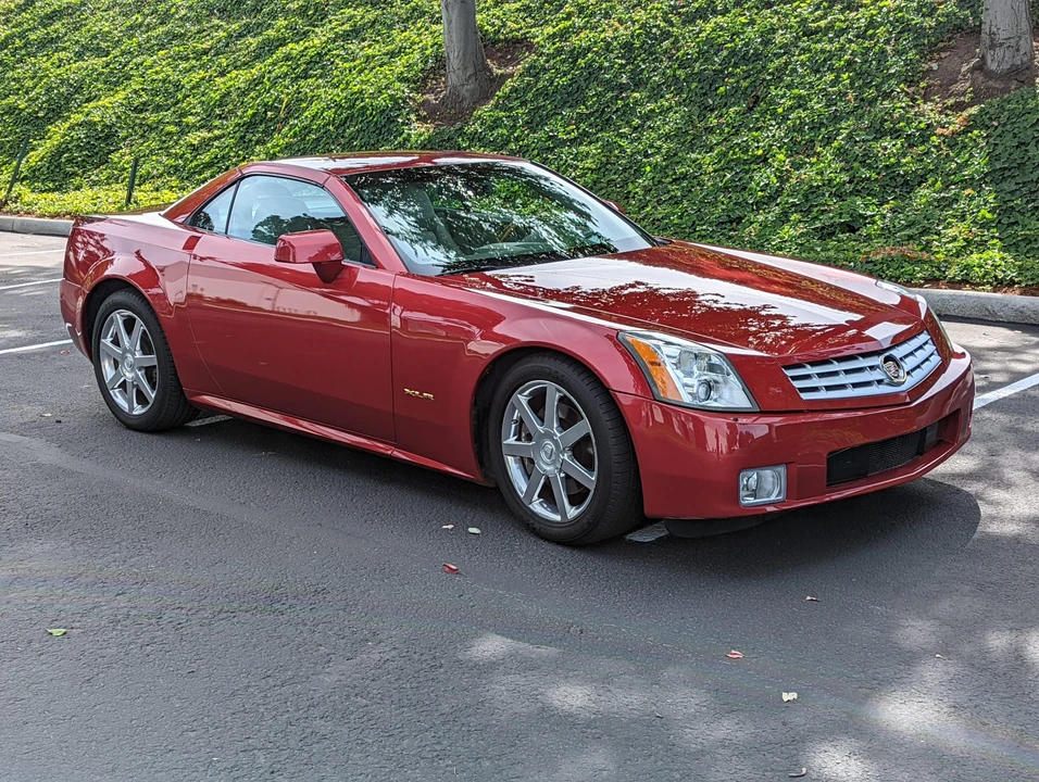 2004 Cadillac XLR - Image 13 of 31