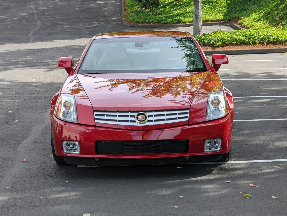 2004 Cadillac XLR - Image 14 of 31